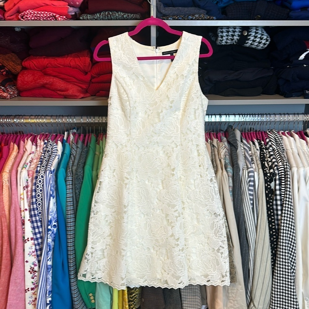 WHBM white lace sleeveless dress size 10